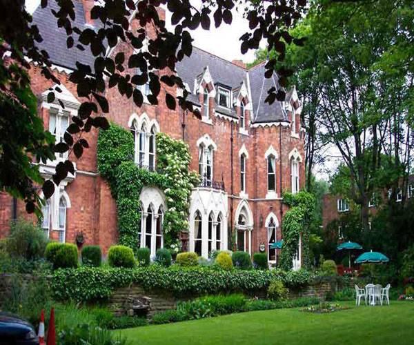 Cliff Lawn Hotel Leeds  Exterior photo